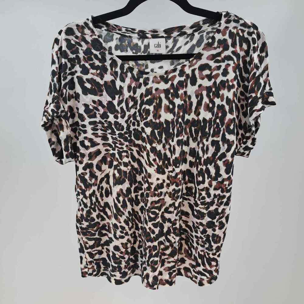 Cabi 3414 T-Shirt XS Leopard Print Cropped Boxy Fit Short Cuffed Sleeve Brown